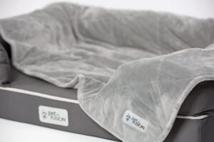 PetFusion Premium Plus Quilted Cat Blankets