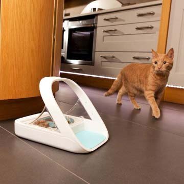 SureFeed Microchip smart cat Feeder, White